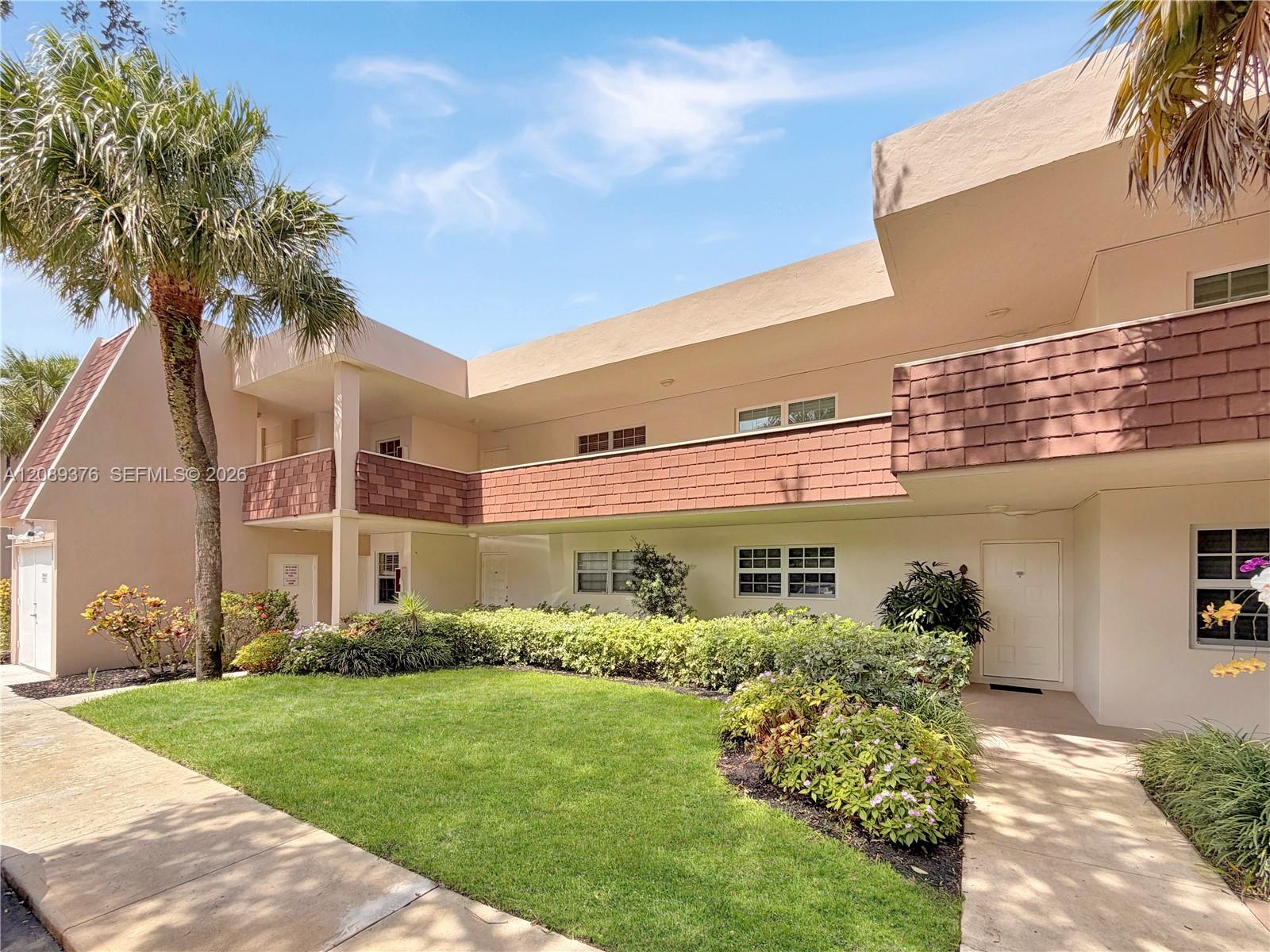 A12089376 Property Photo 36