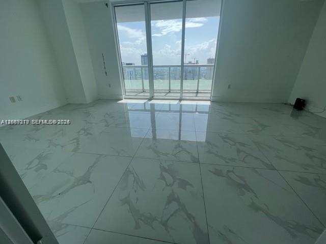 50 Biscayne Boulevard 4409 Property Photo 4