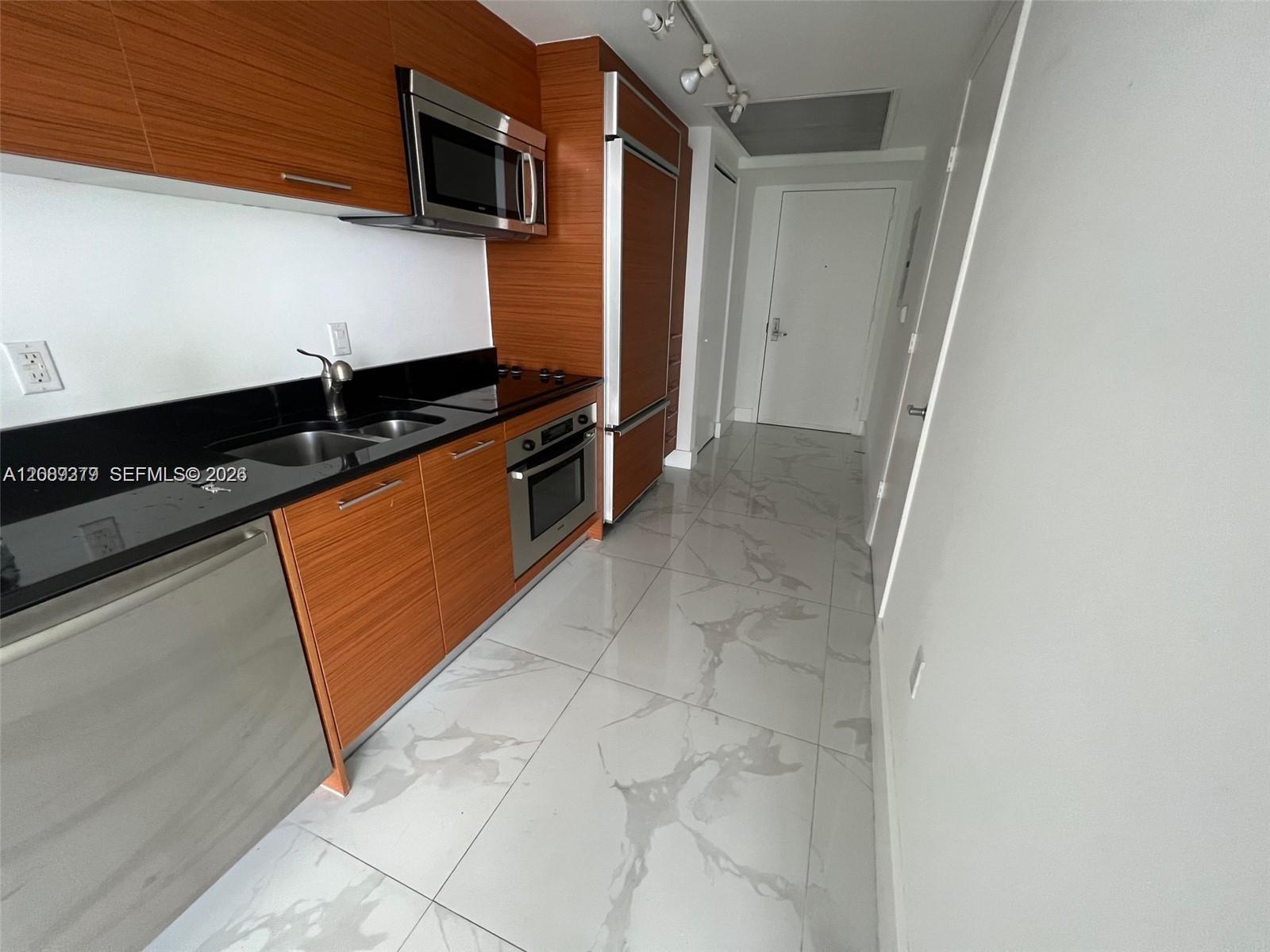 50 Biscayne Boulevard 4409 Property Photo 5
