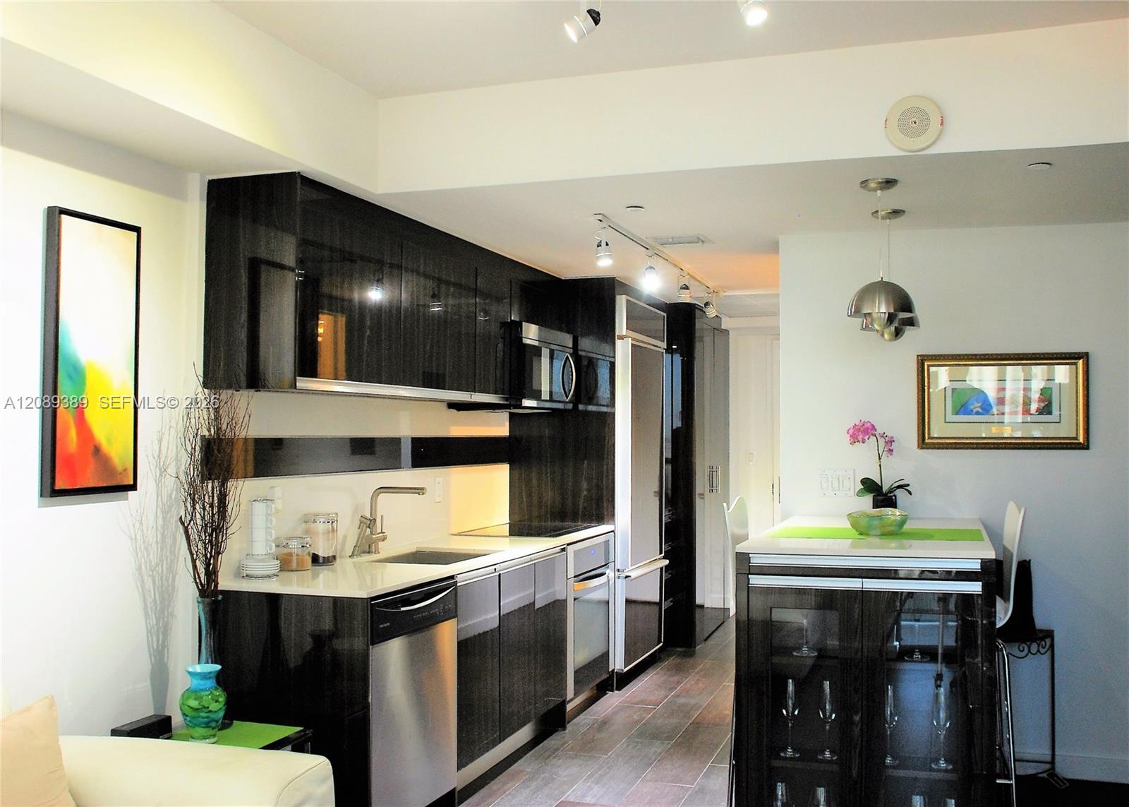 50 Biscayne Boulevard 1509 Property Photo 2
