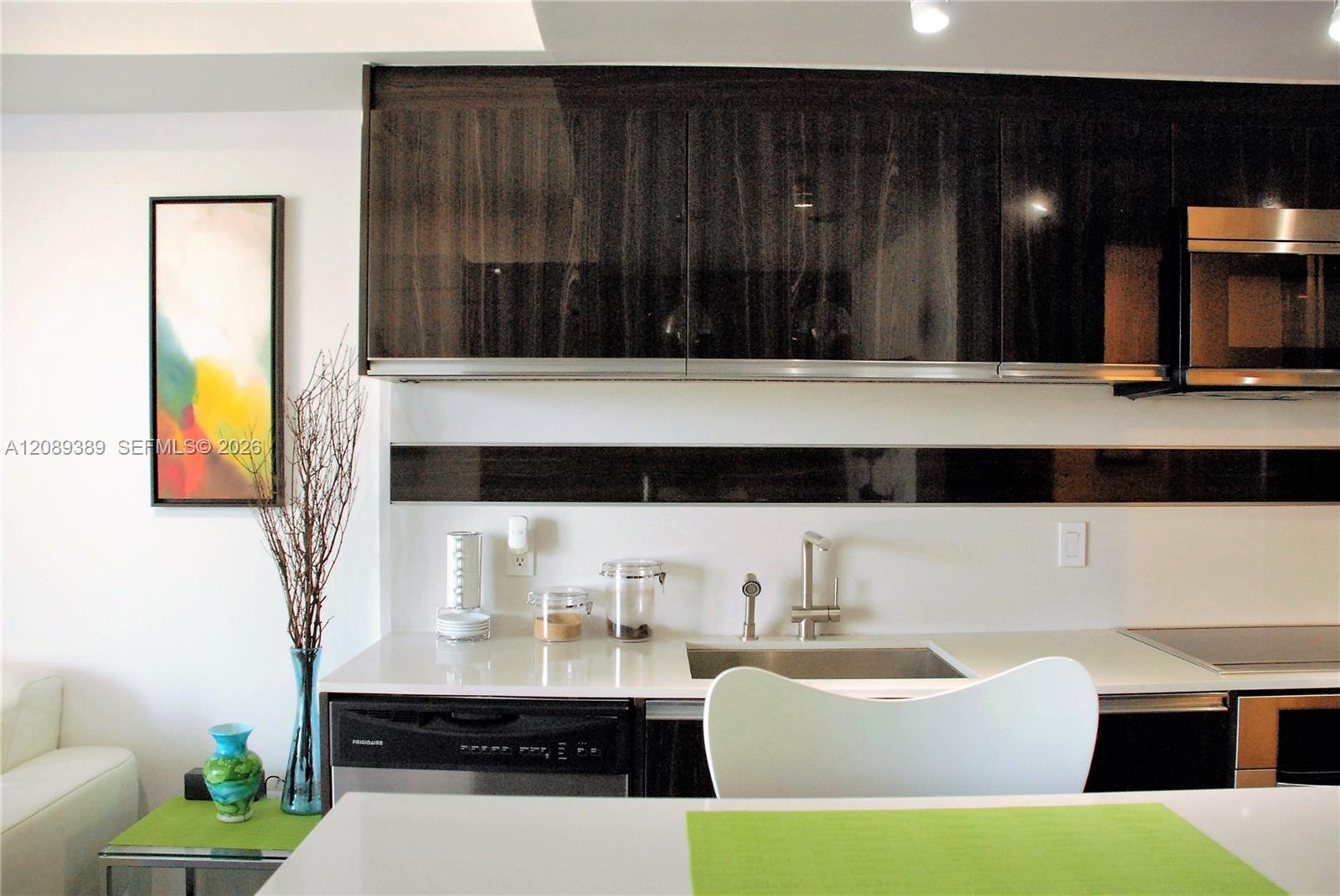 50 Biscayne Boulevard 1509 Property Photo 5