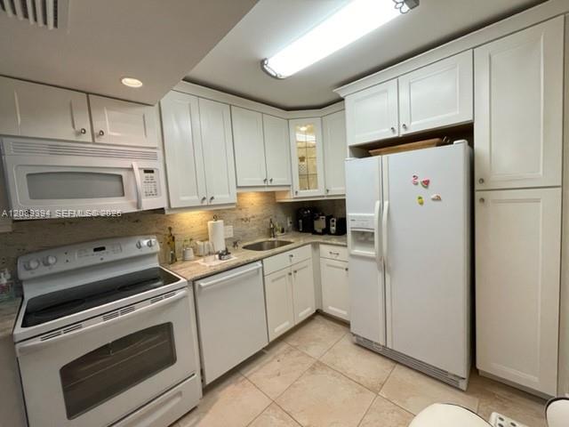3625 N Country Club Drive 704 Property Photo 11