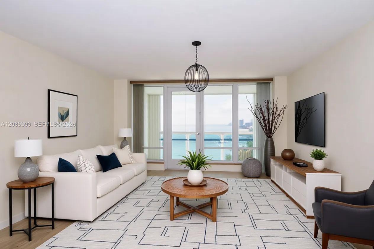 2100 S Ocean Lane 904 Property Photo 3