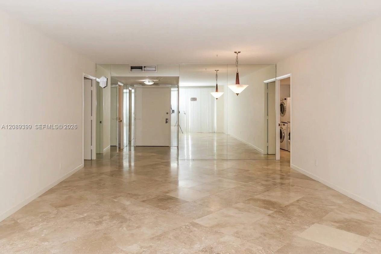 2100 S Ocean Lane 904 Property Photo 4