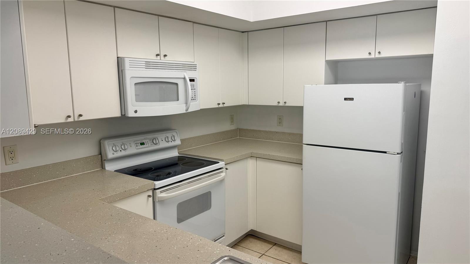 A12089429 Property Photo 12