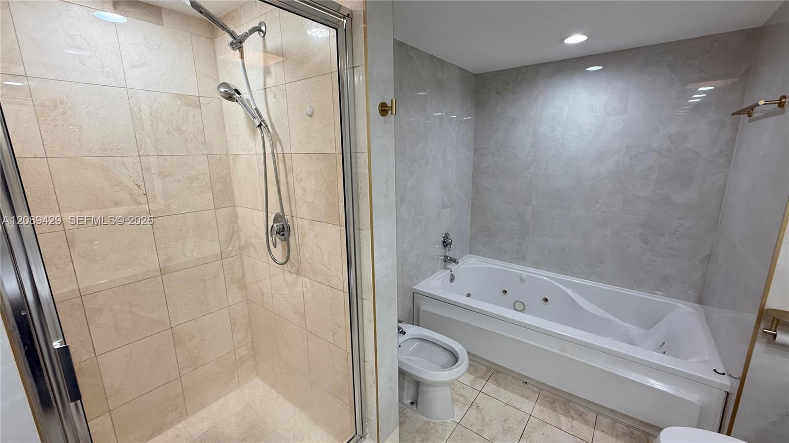 A12089429 Property Photo 29