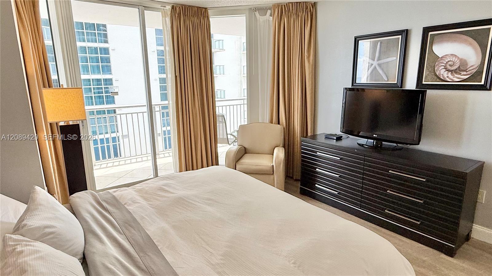 A12089429 Property Photo 35