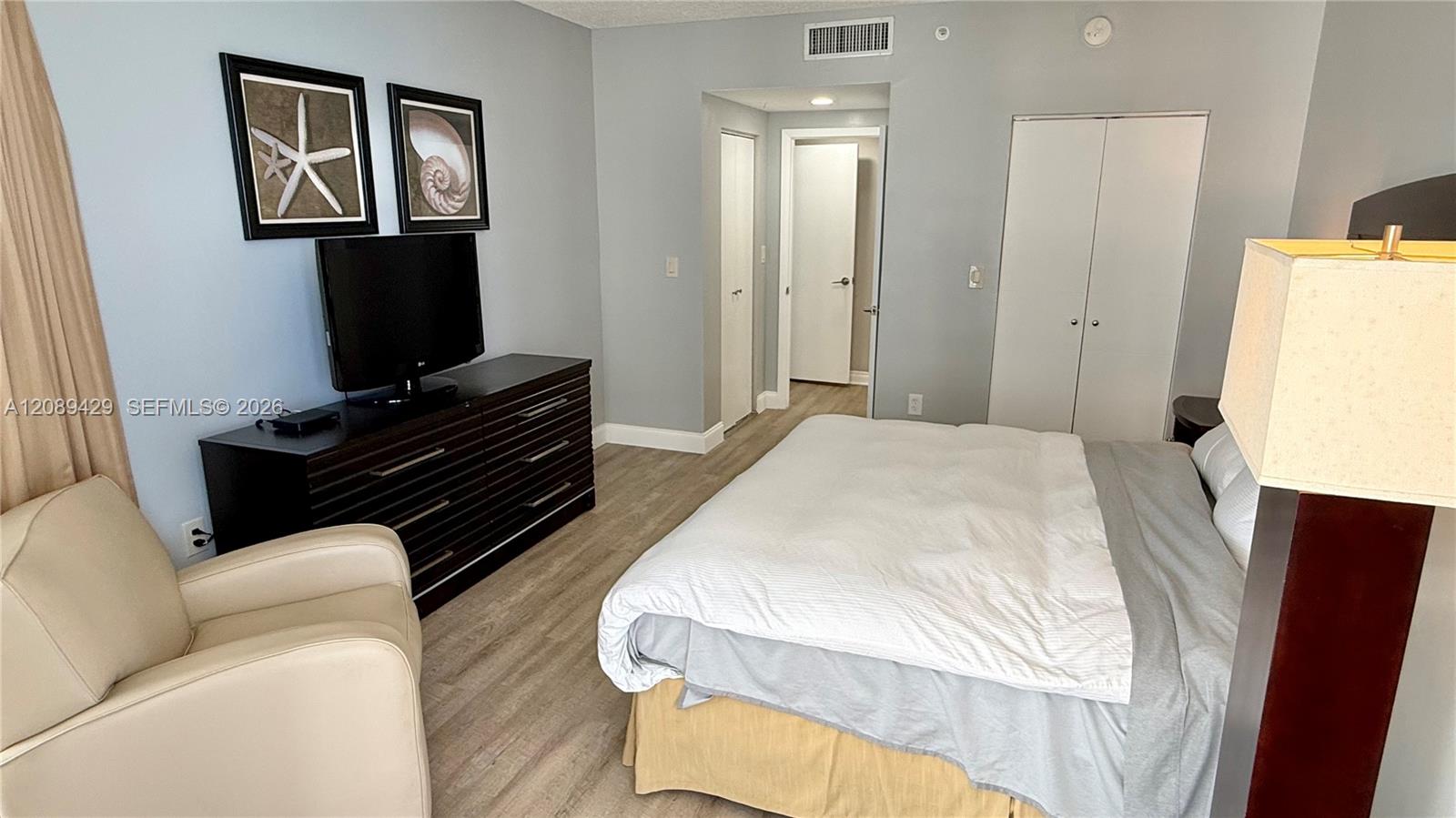 A12089429 Property Photo 38