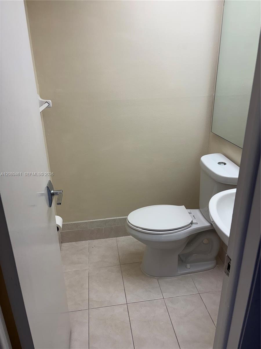 220 Nw 87th Avenue K210 Property Photo 3