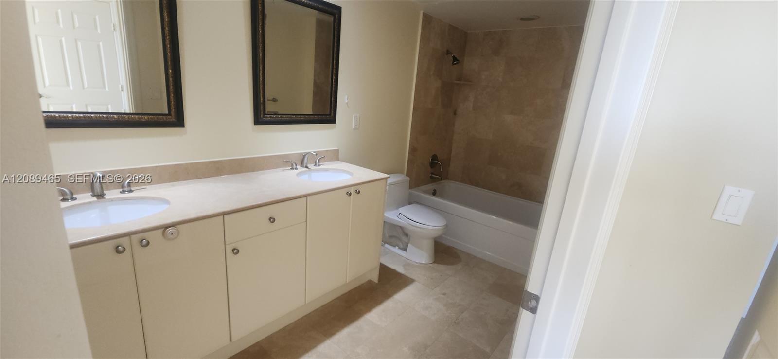 1745 E Hallandale Beach Boulevard 2308w Property Photo 9