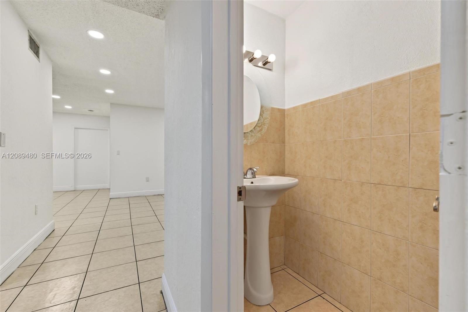 7205 W 3rd Avenue Property Photo 10