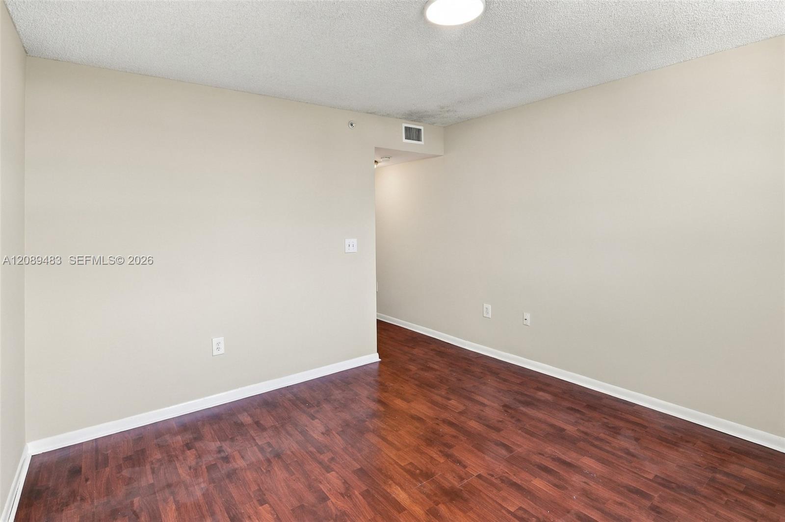 520 Se 5th Avenue 1605 Property Photo 35