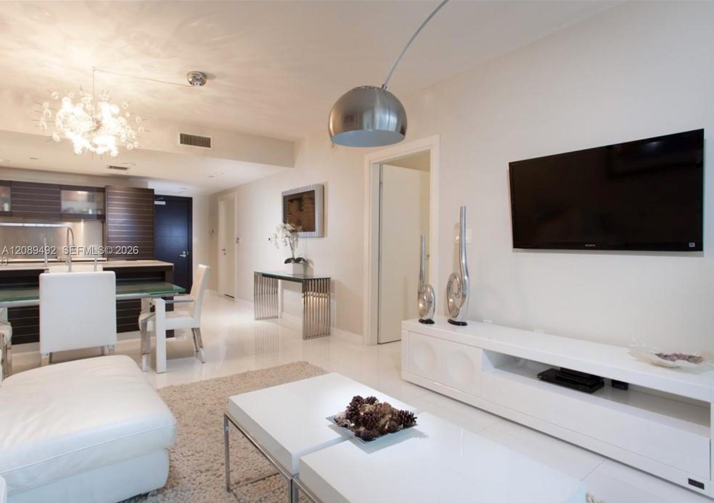 200 Biscayne Boulevard Way 3209 Property Photo 1