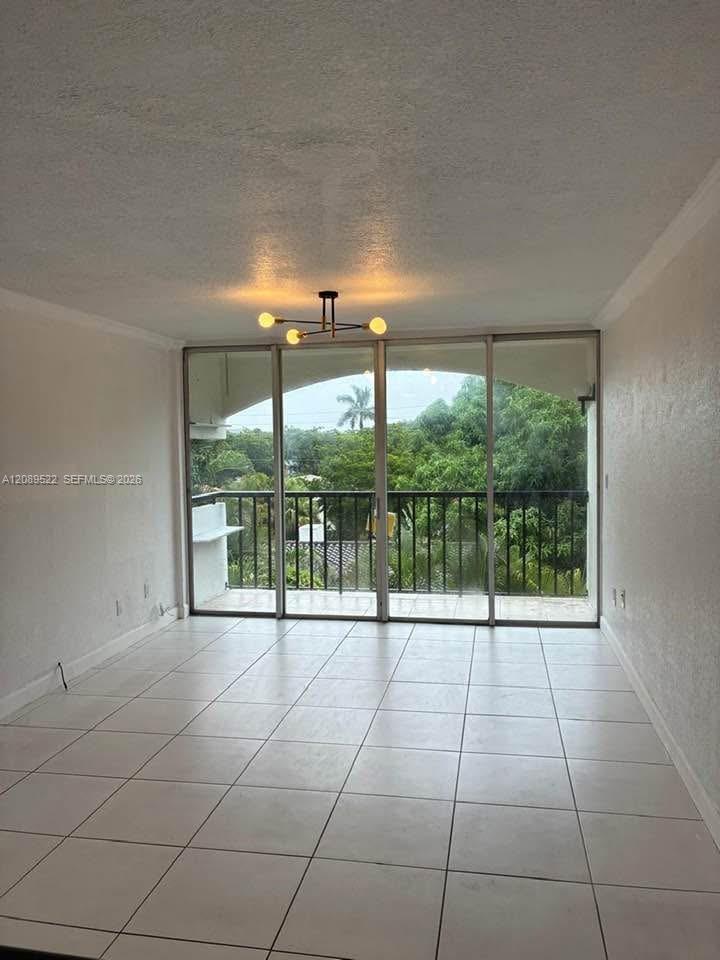 2160 Sw 16th Avenue 421 Property Photo 6