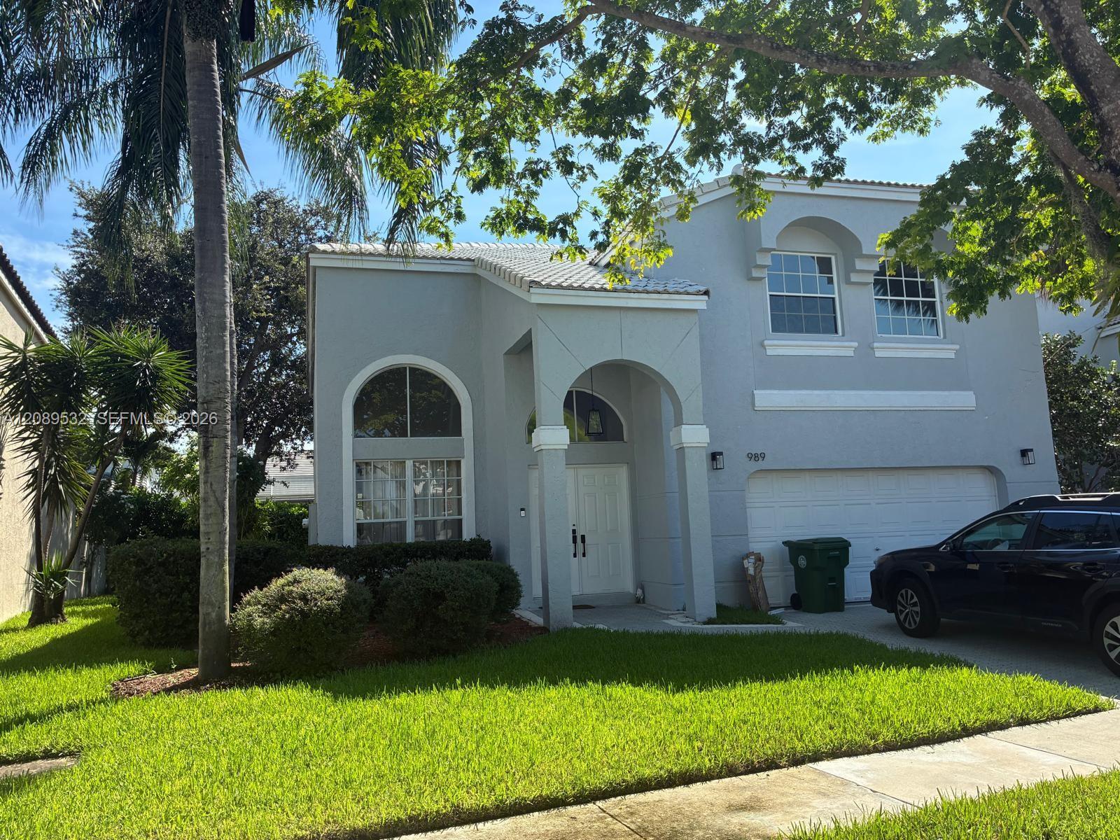989 Nw 156 Avenue Property Photo 1