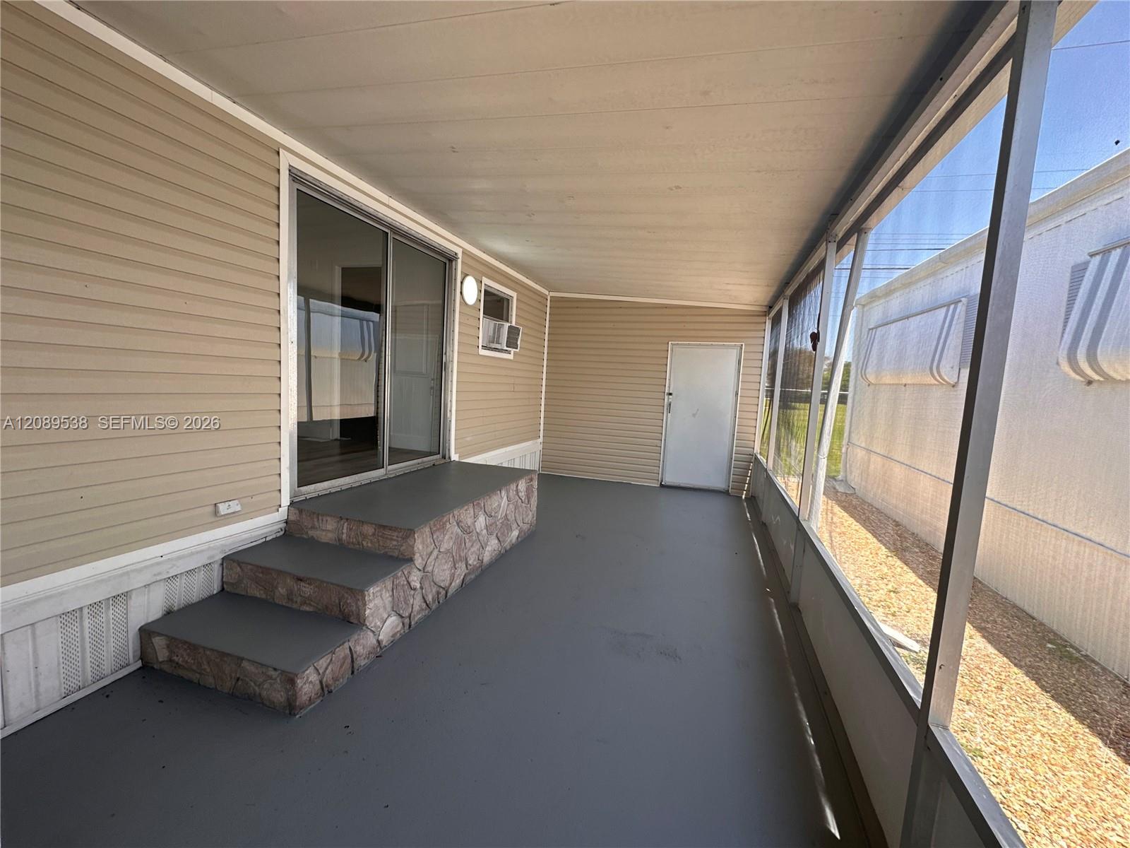 2957 Sw 54th Street Property Photo 15