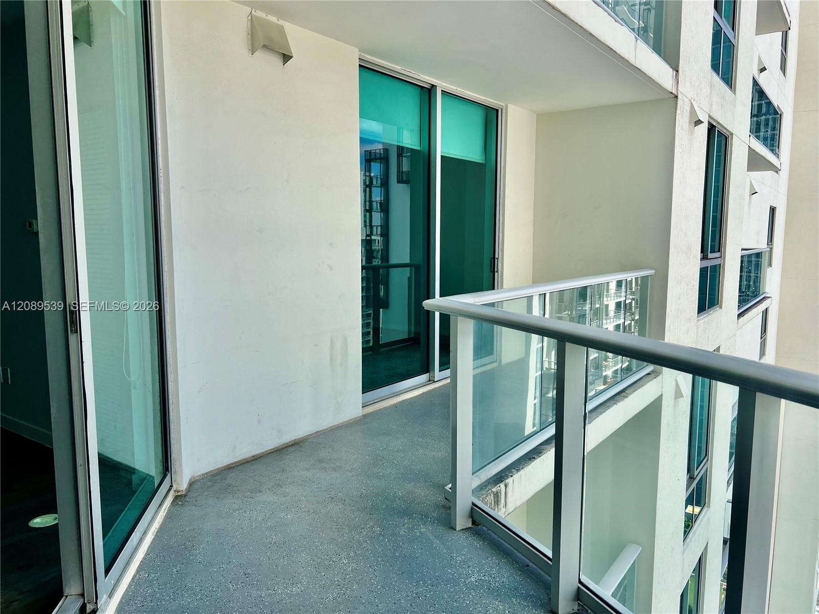 300 S Biscayne Boulevard 2705 Property Photo 10