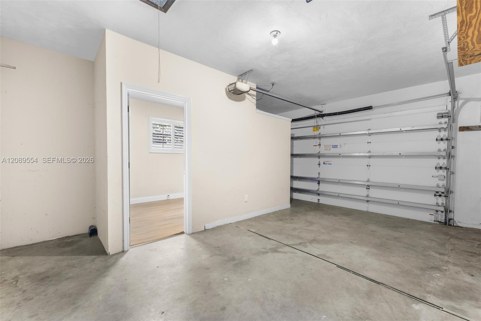 7700 Nw 11th Place Property Photo 17