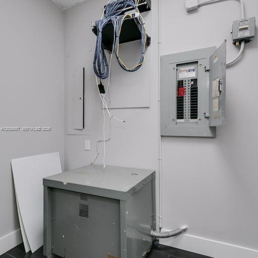 200 S Andrews Avenue 101 Property Photo 12