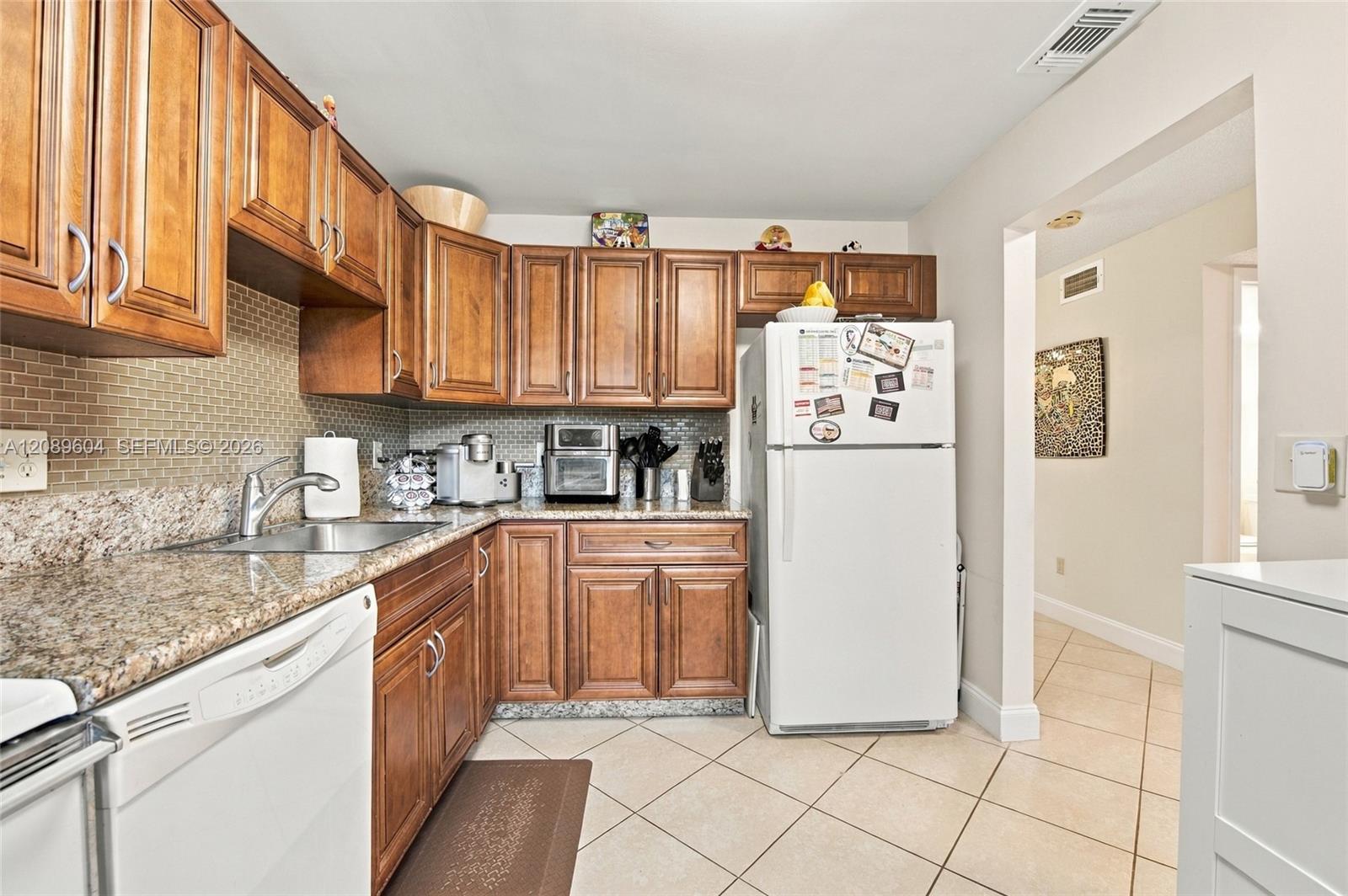21529 Cypress Hammock Drive 35g Property Photo 8