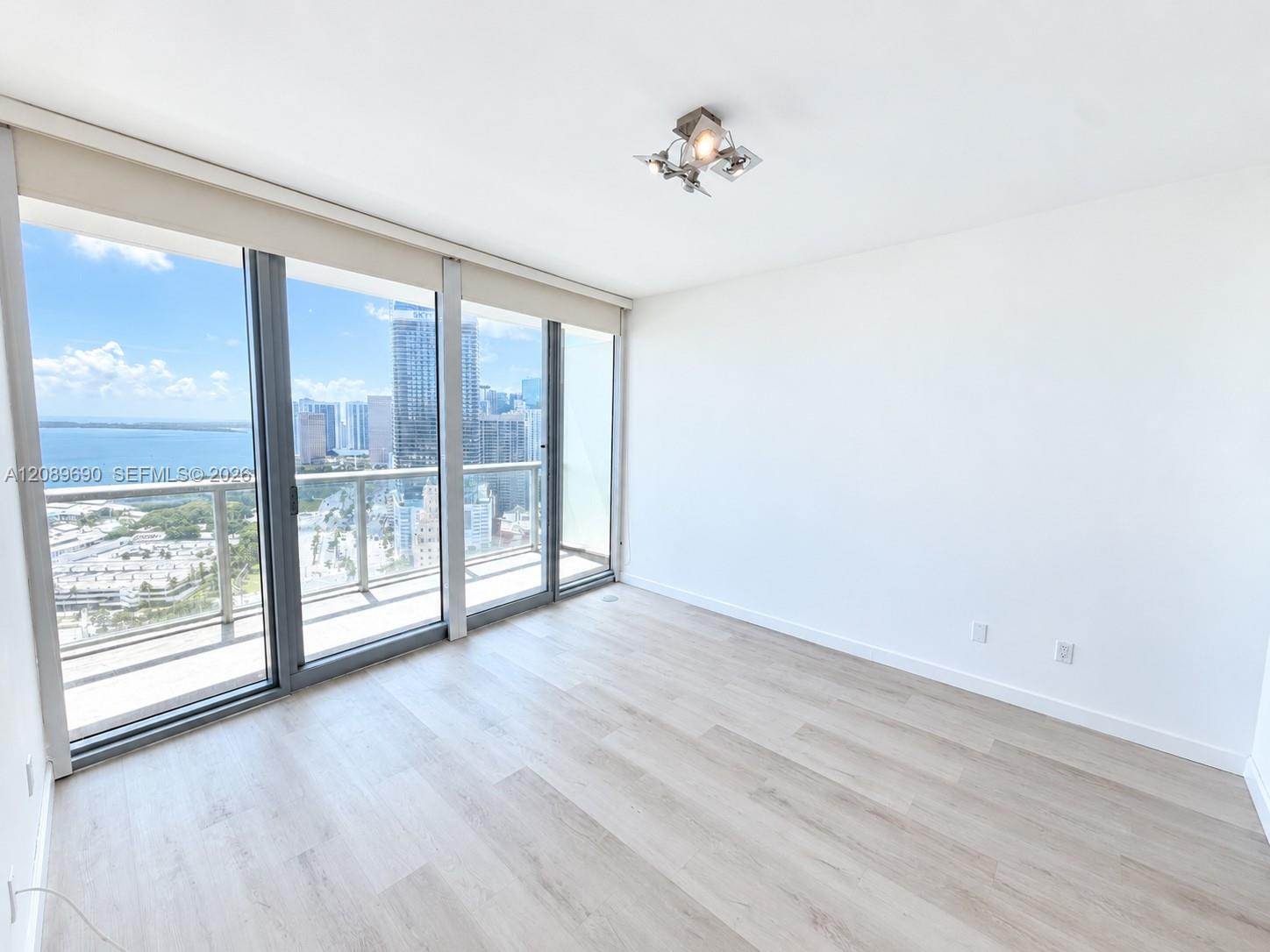 888 Biscayne Boulevard 3306 Property Photo 6