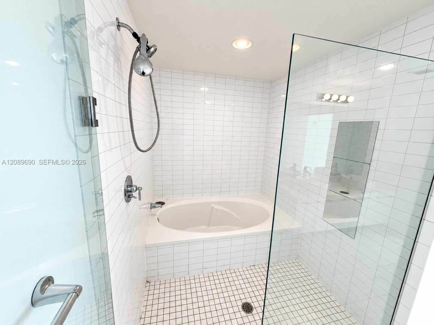 888 Biscayne Boulevard 3306 Property Photo 10