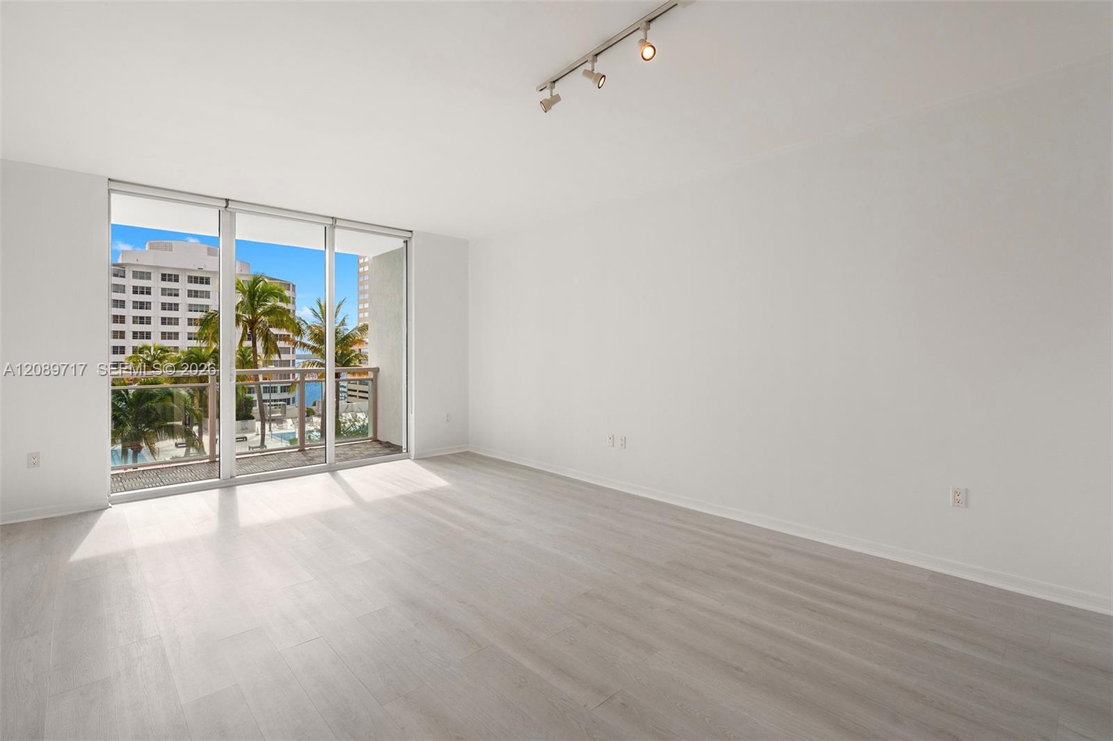 951 Brickell Avenue 1202 Property Photo 5