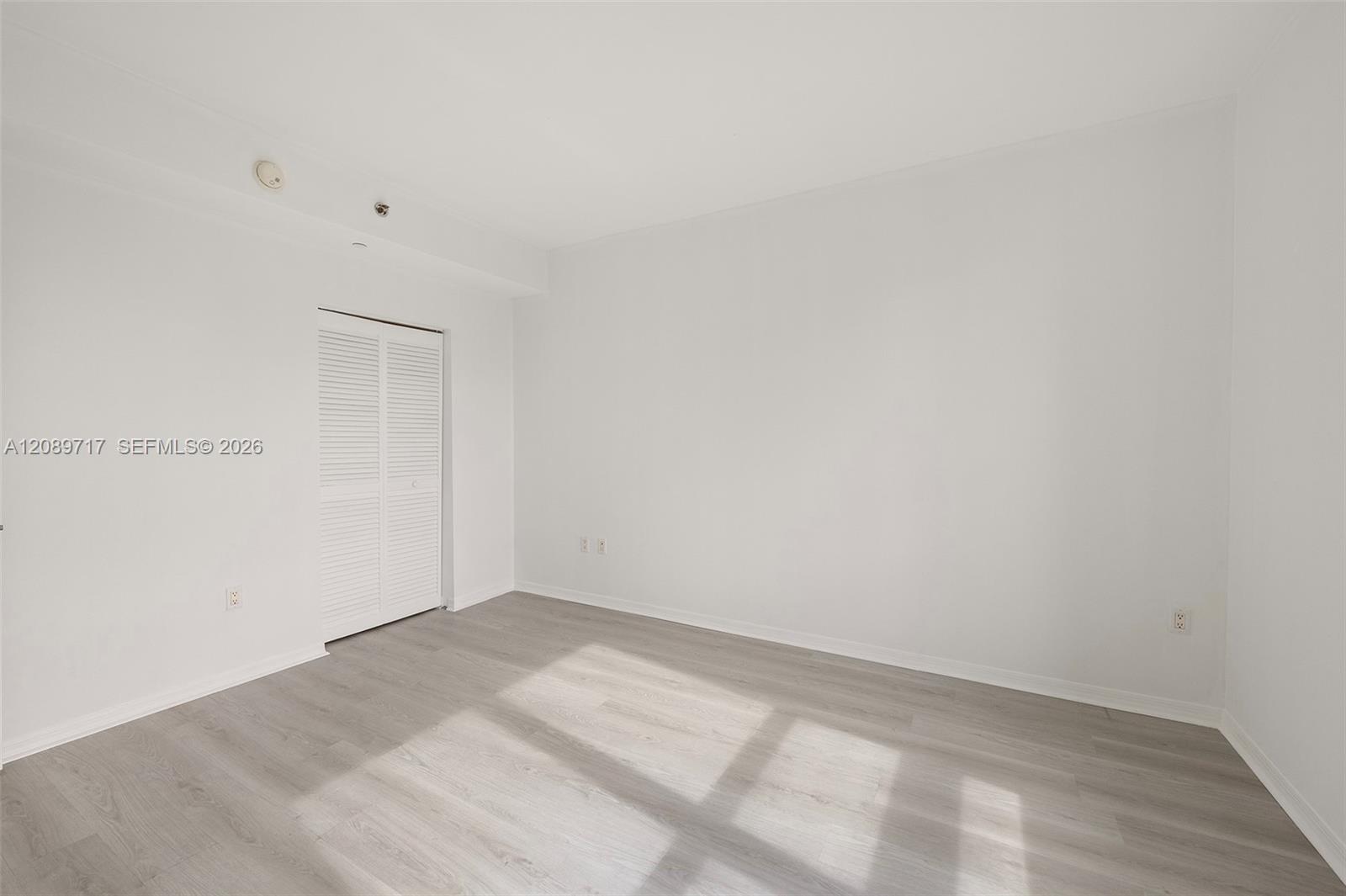 951 Brickell Avenue 1202 Property Photo 13