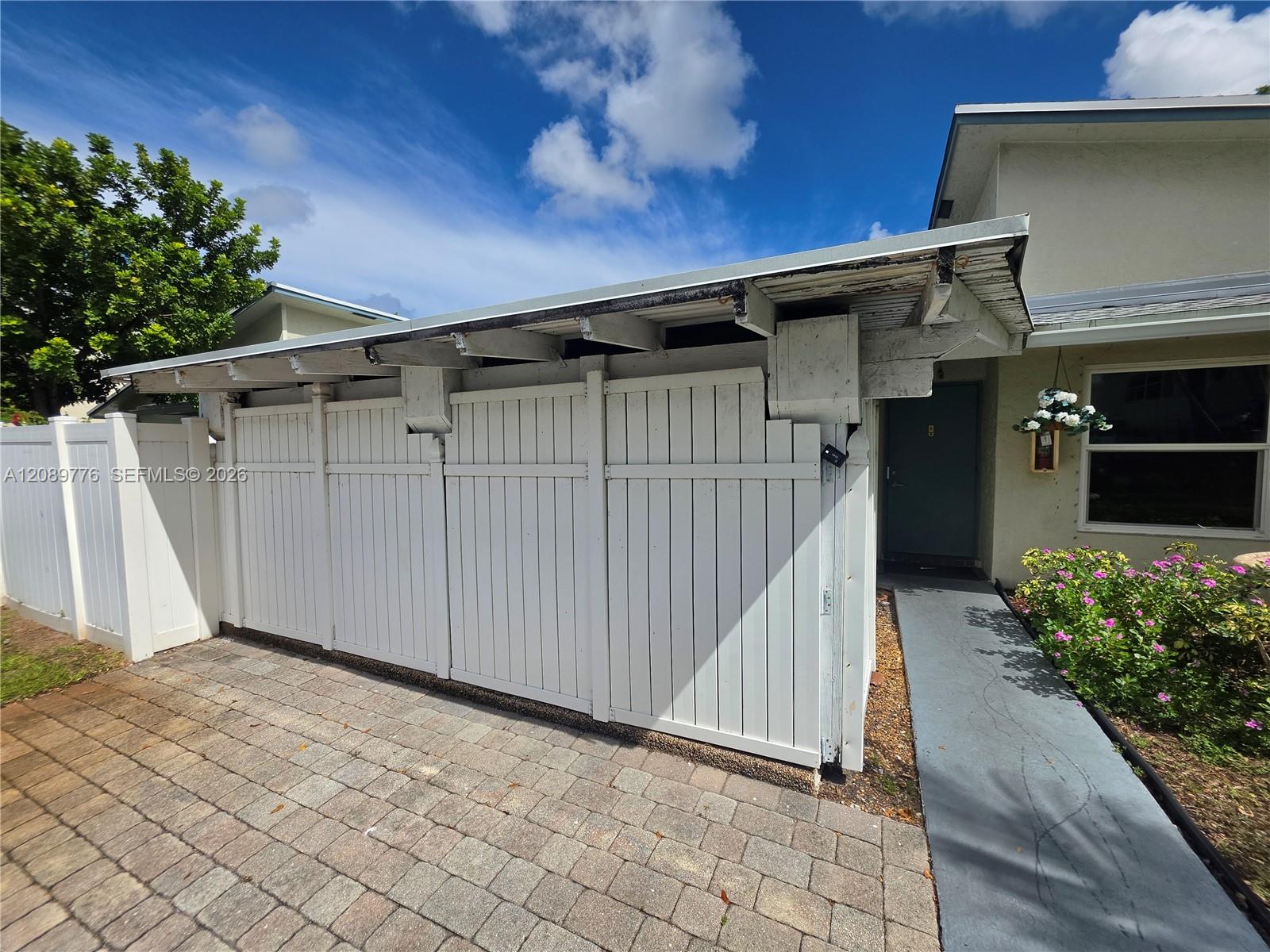 A12089776 Property Photo 3