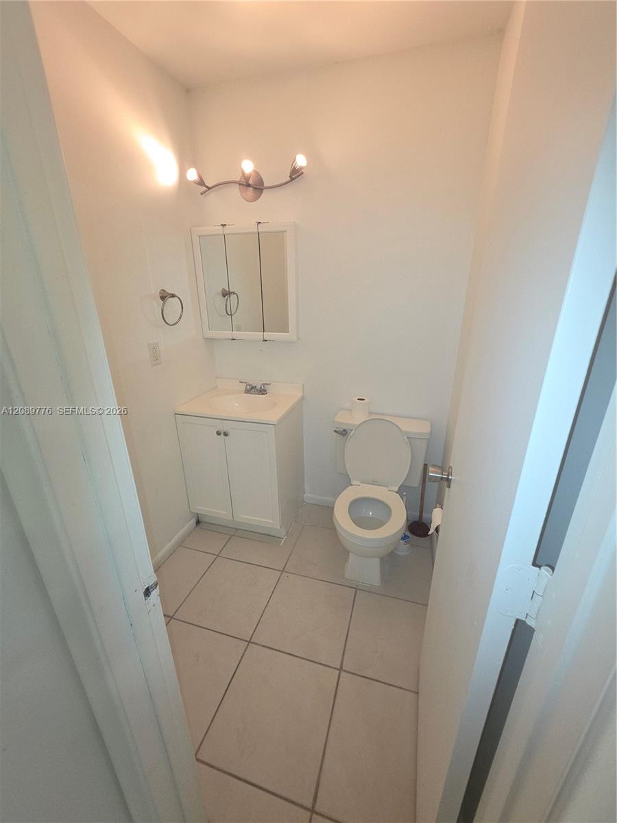 A12089776 Property Photo 13