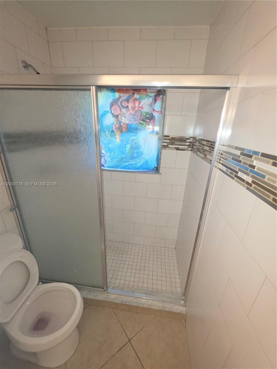 A12089776 Property Photo 14
