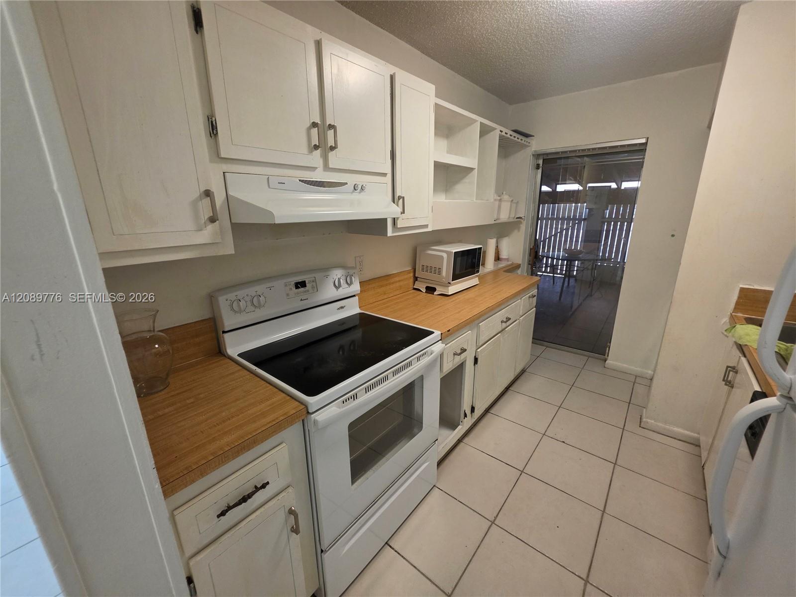 A12089776 Property Photo 17