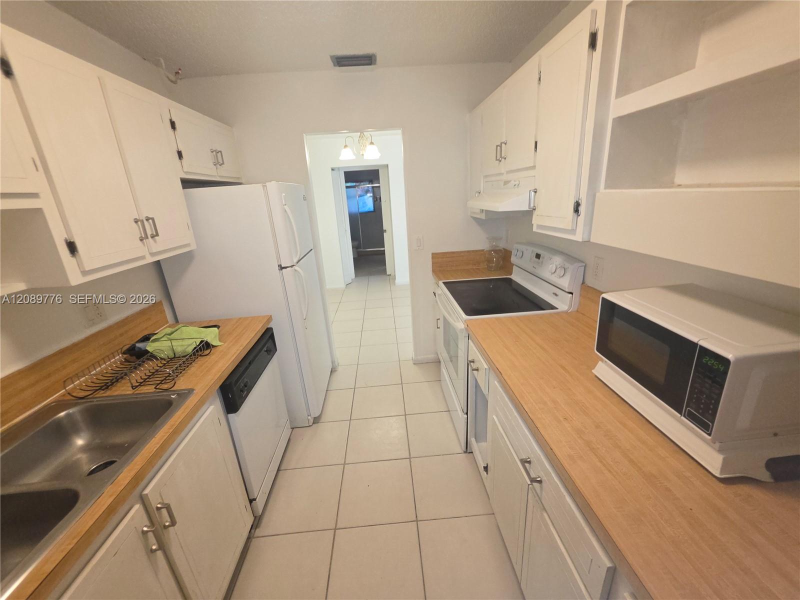 A12089776 Property Photo 21