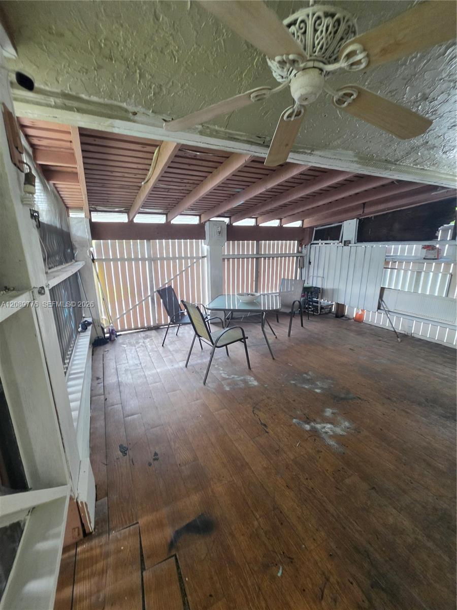 A12089776 Property Photo 23