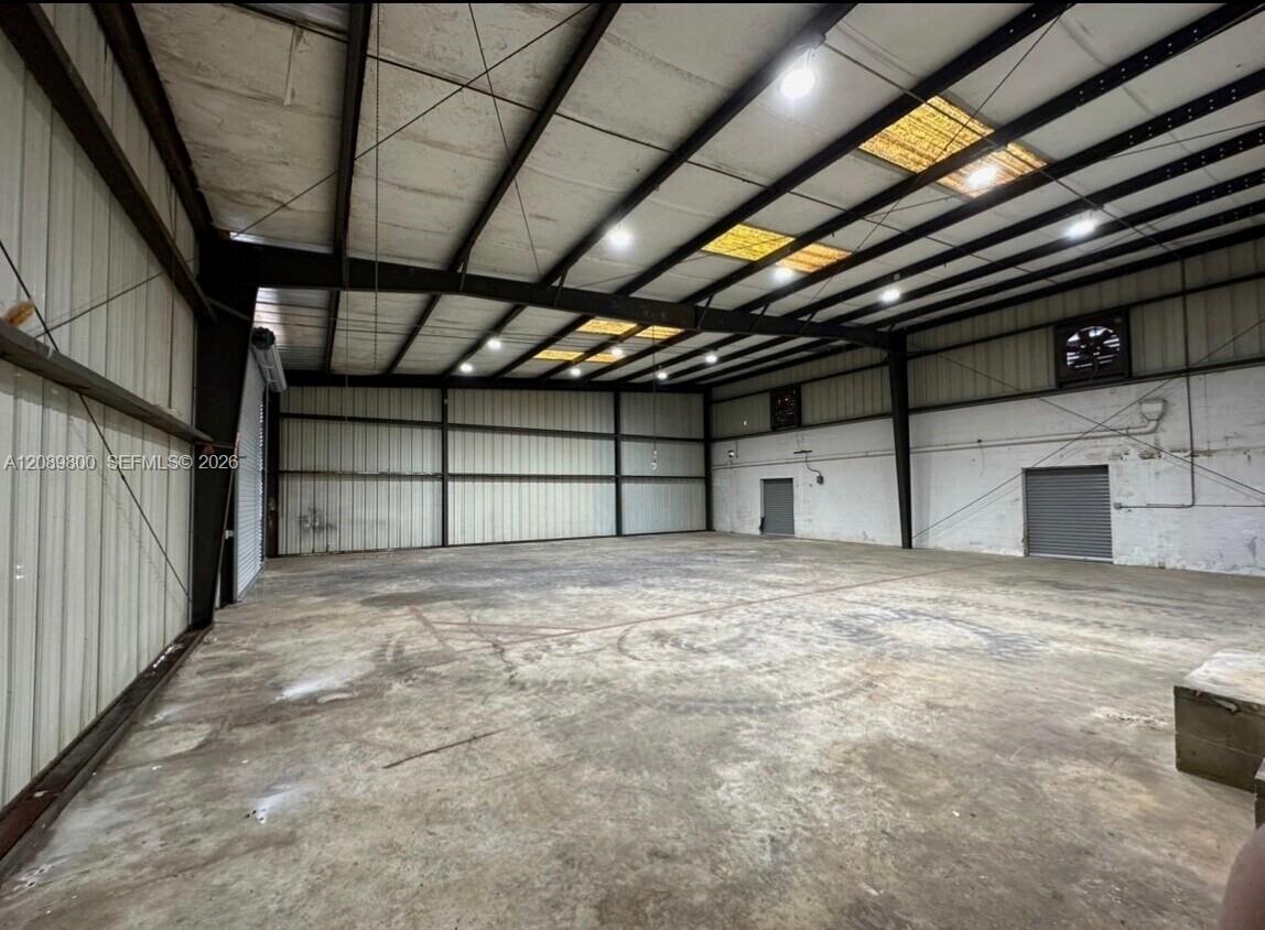 1604 Olive Street Property Photo 3