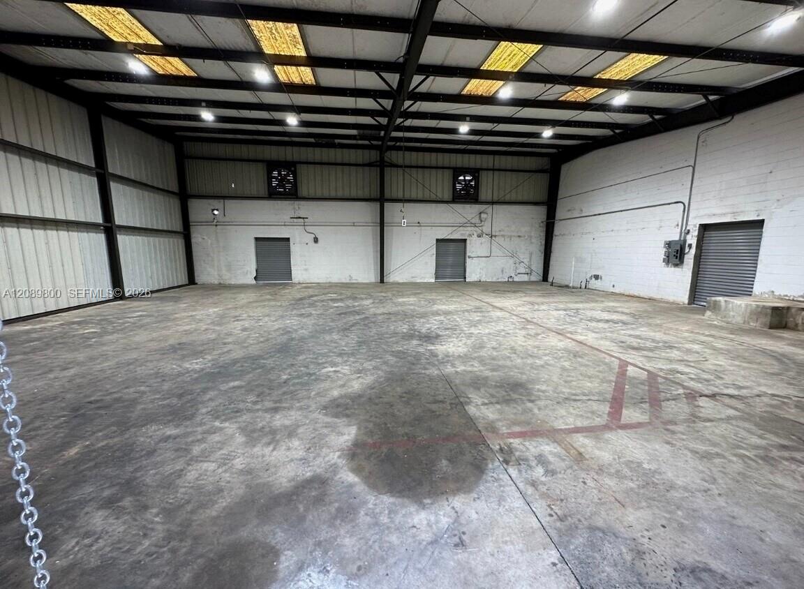 1604 Olive Street Property Photo 6
