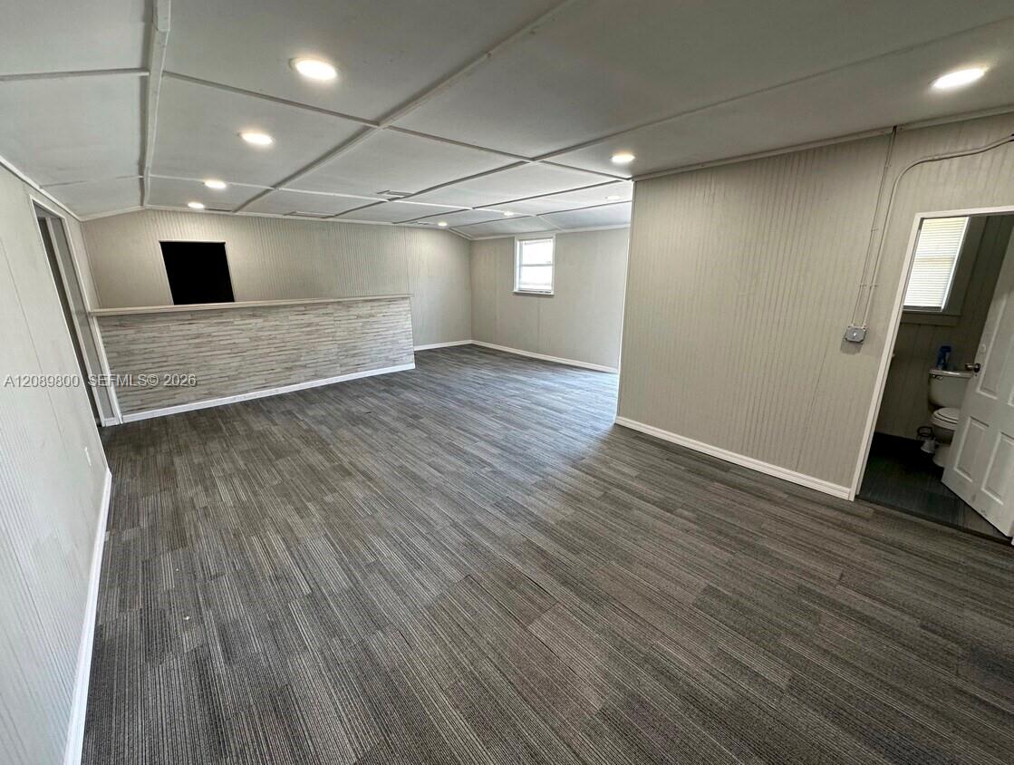 1604 Olive Street Property Photo 10