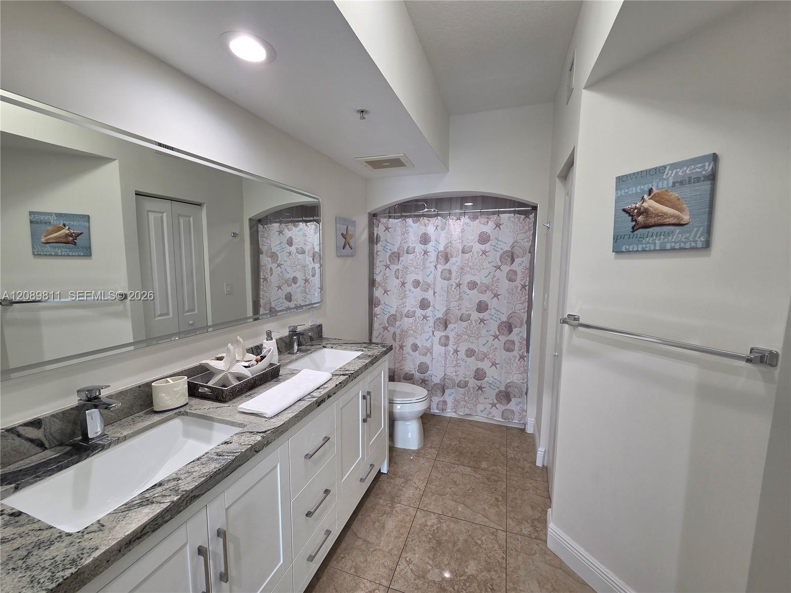 9172 Collins Avenue 403 Property Photo 16