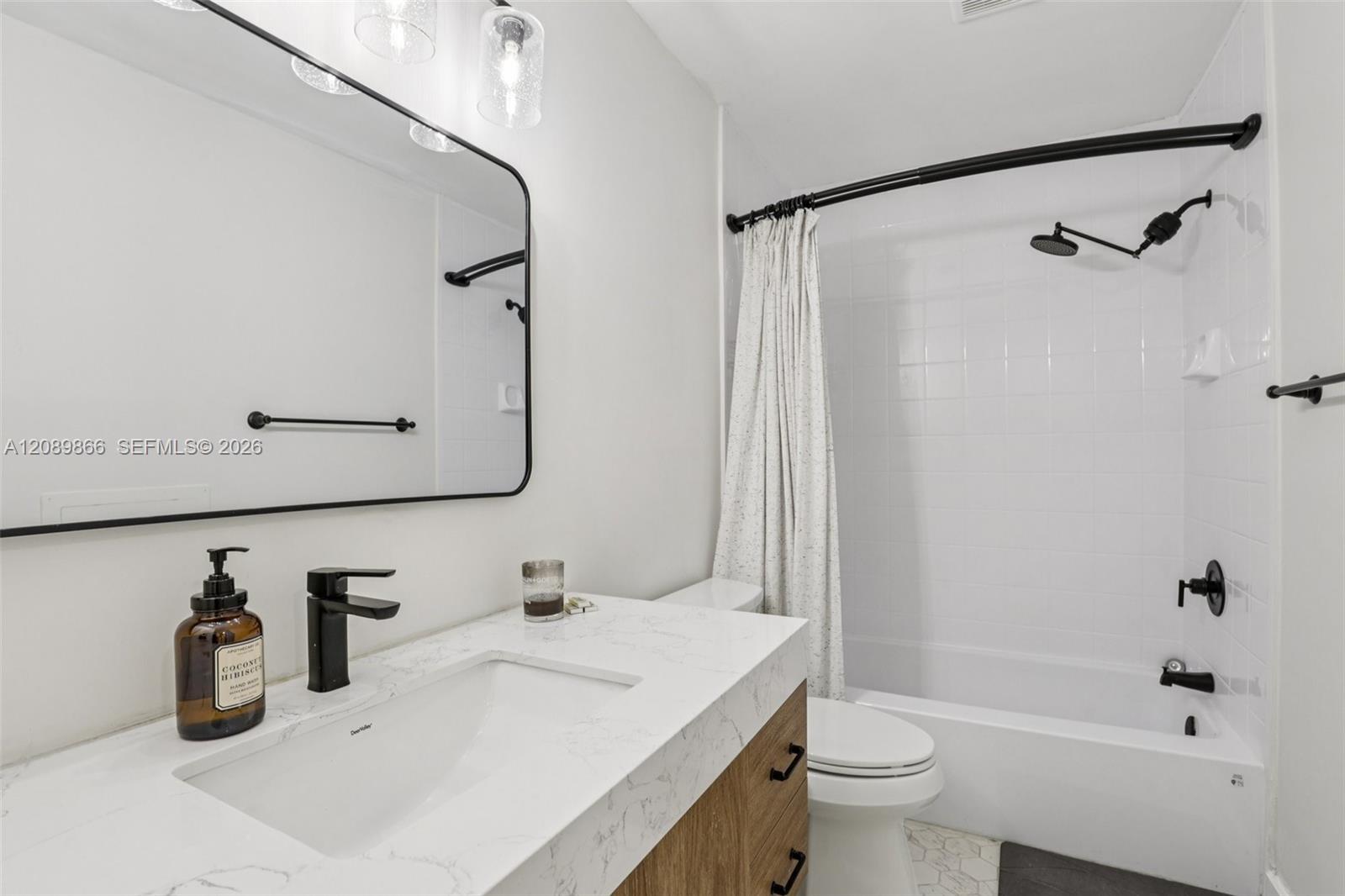 2926 S University Drive 6204 Property Photo 16