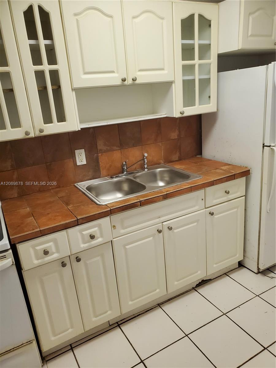 1230 Ne 139th Street 207 Property Photo 1