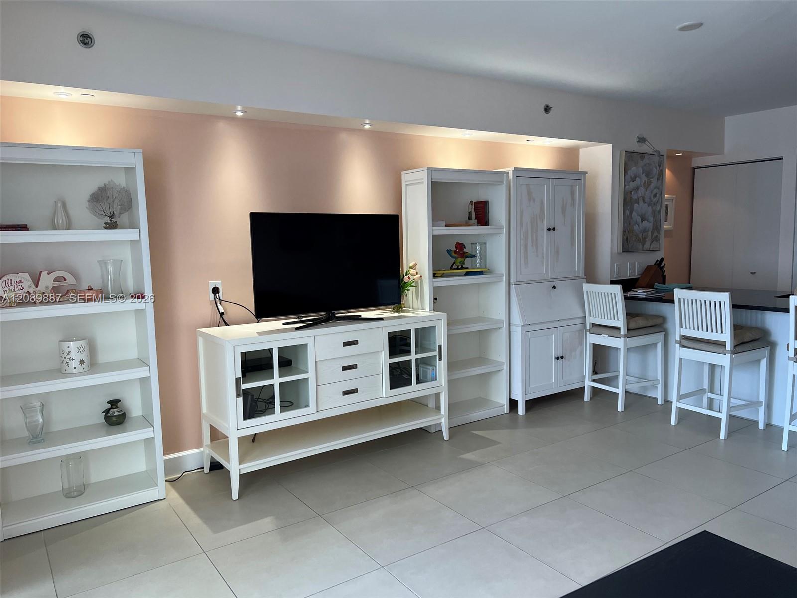 A12089887 Property Photo 4