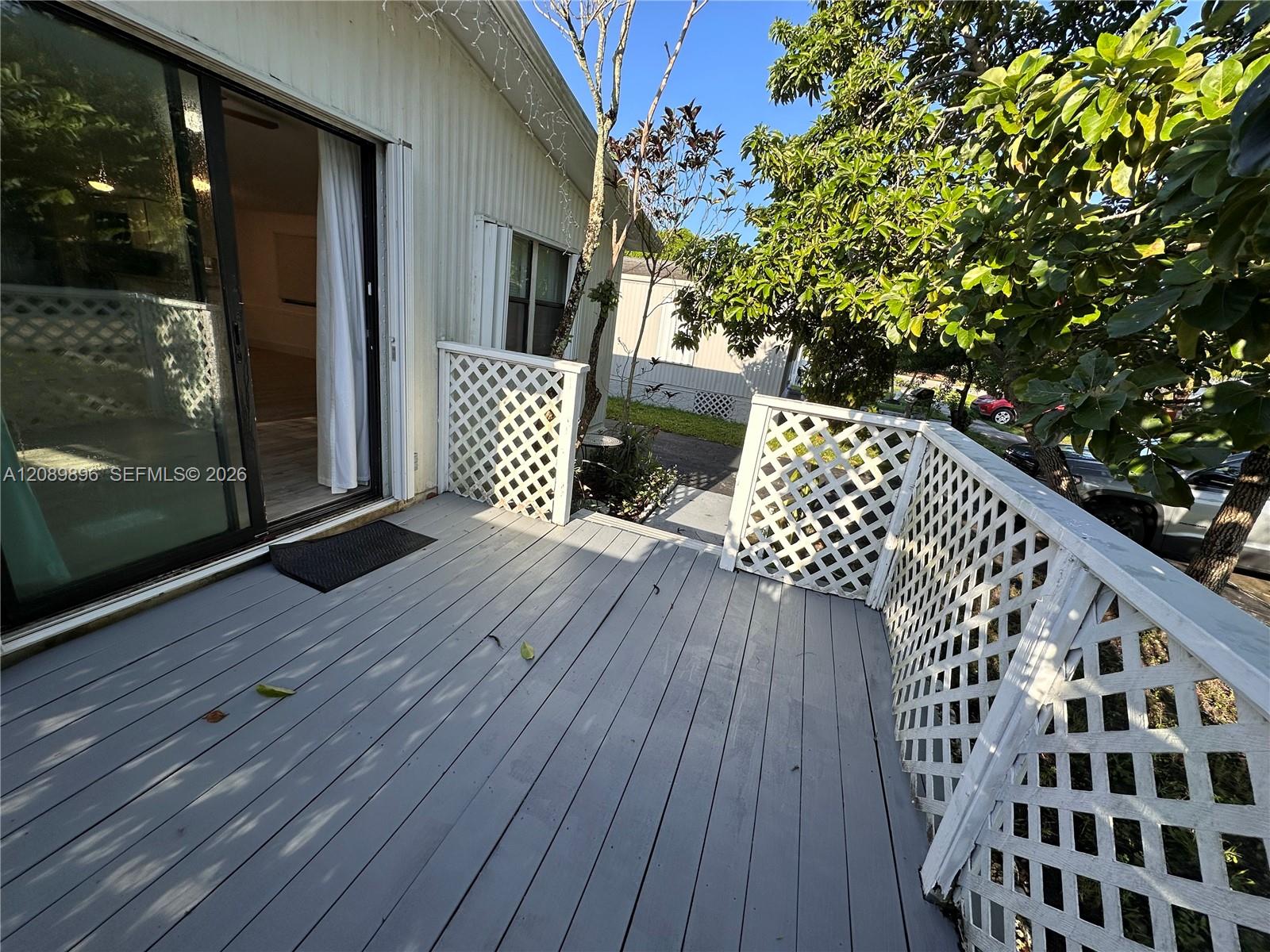 3028 Sw 50th Street Property Photo 11