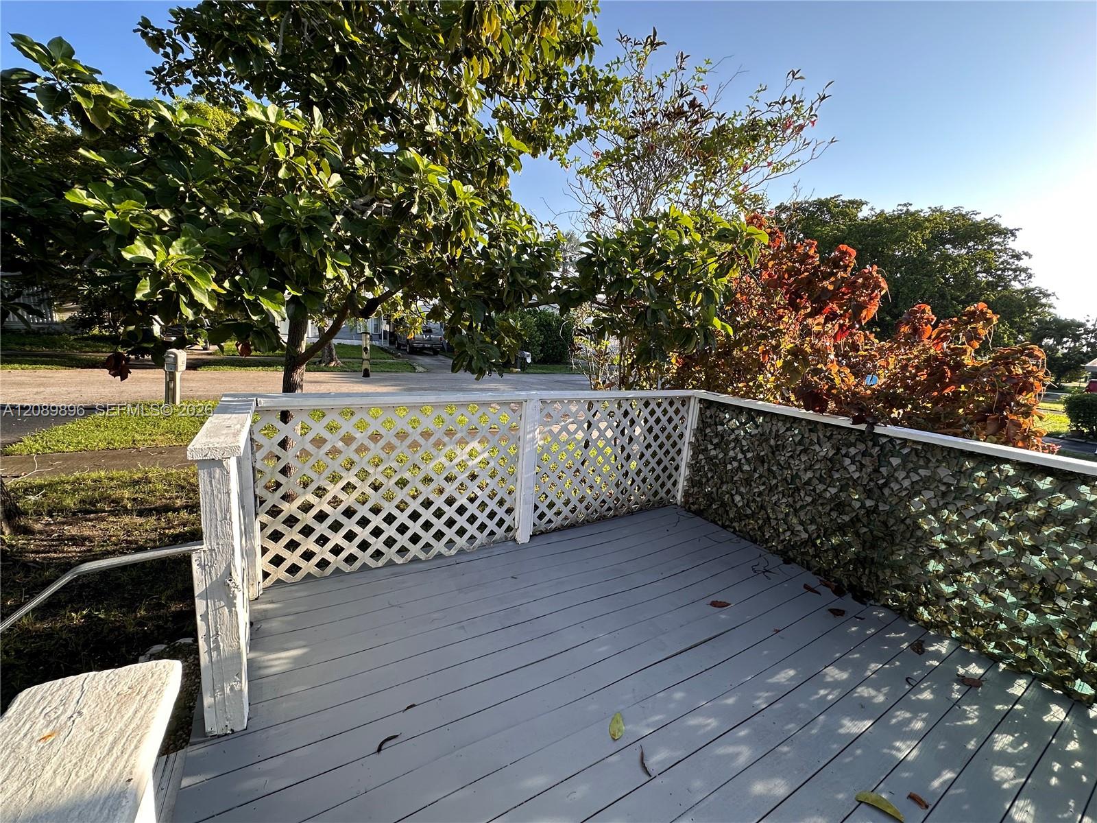 3028 Sw 50th Street Property Photo 14