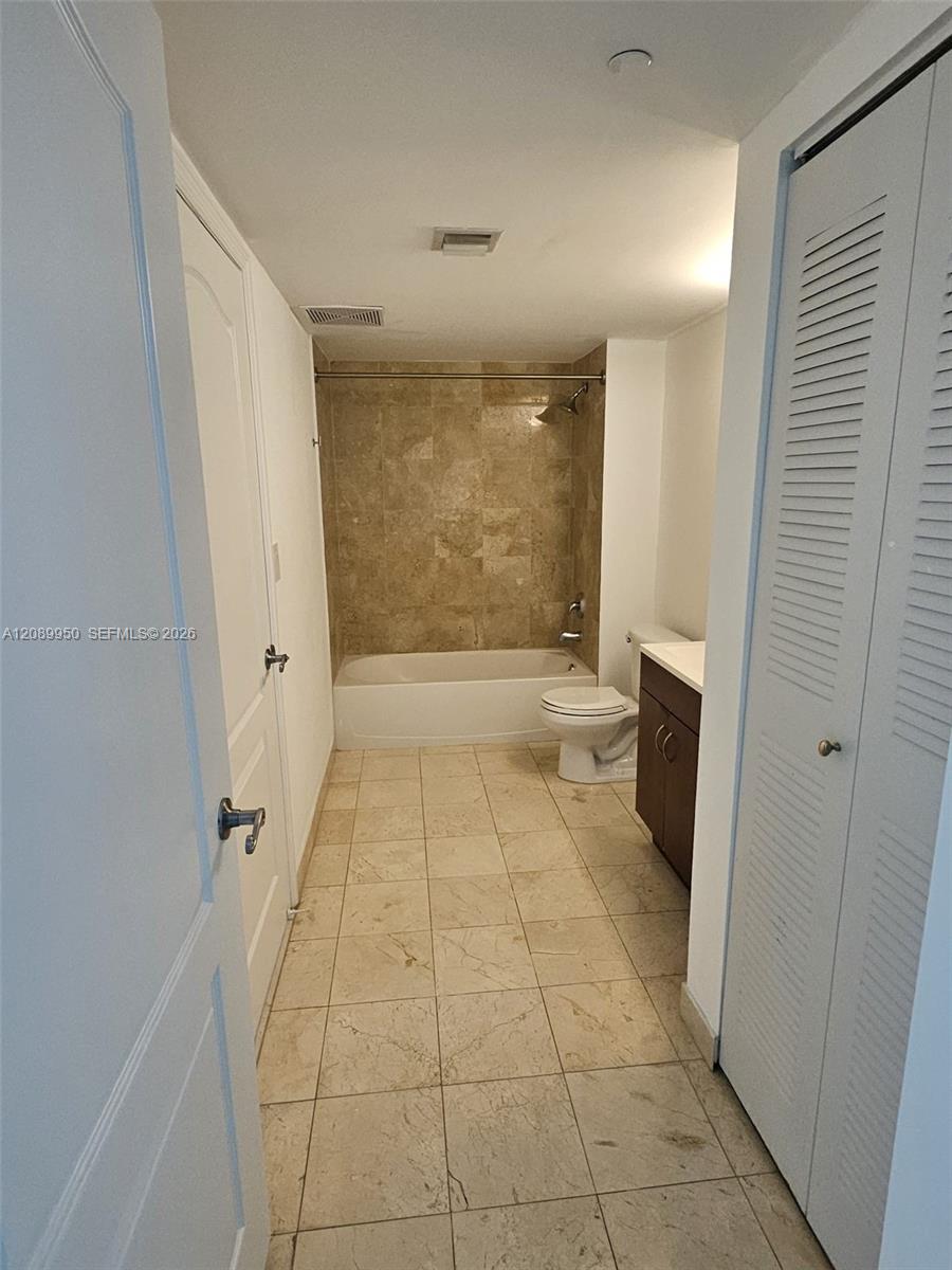 2101 Brickell Avenue 2111 Property Photo 9