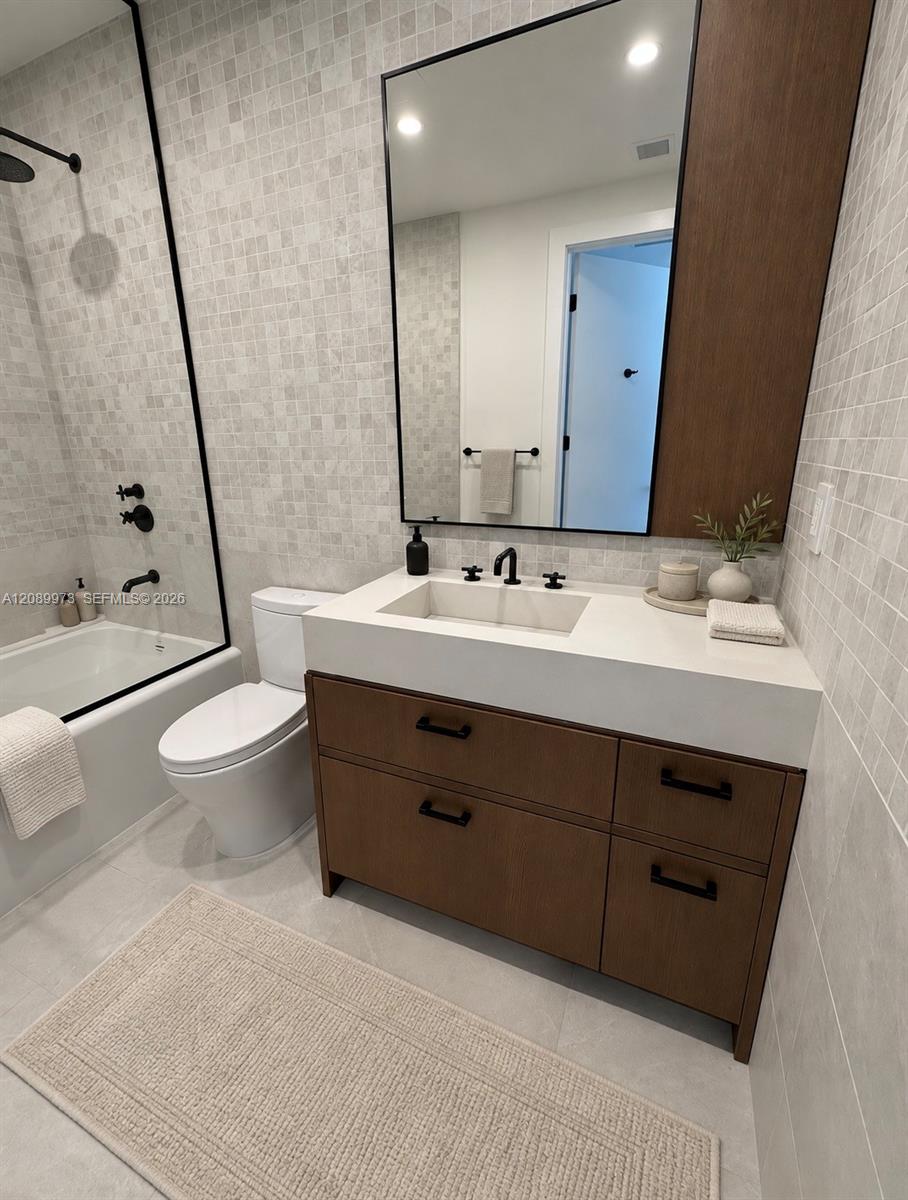 2200 Brickell Avenue Gv02 Property Photo 13