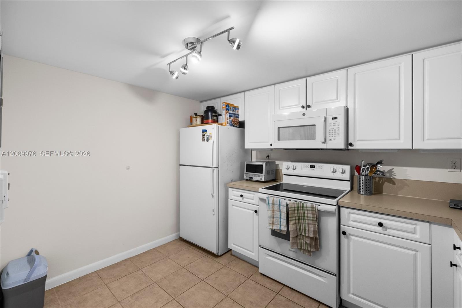520 Se 5th Avenue 2305 Property Photo 12