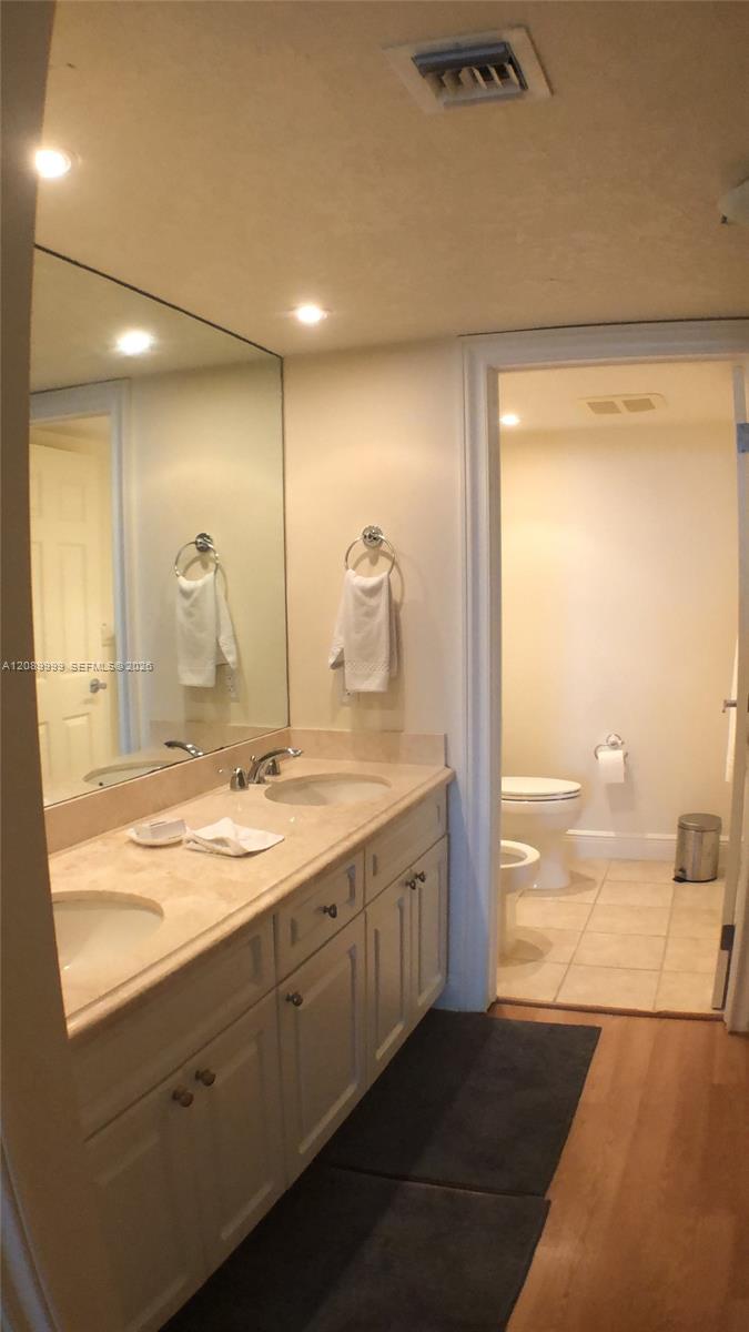 151 Crandon Boulevard 833 Property Photo 11