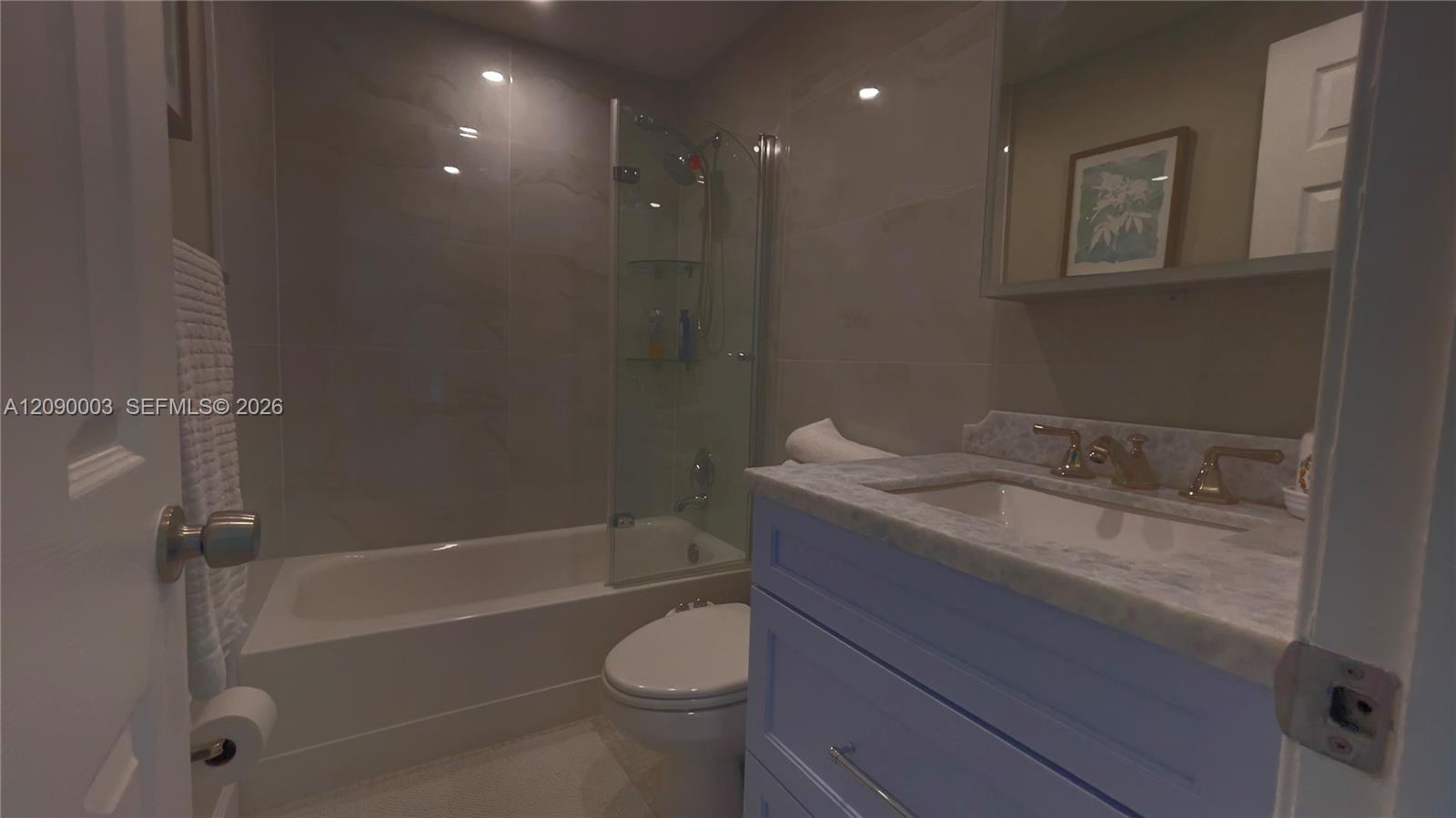 200 S Birch Road 1204 Property Photo 21