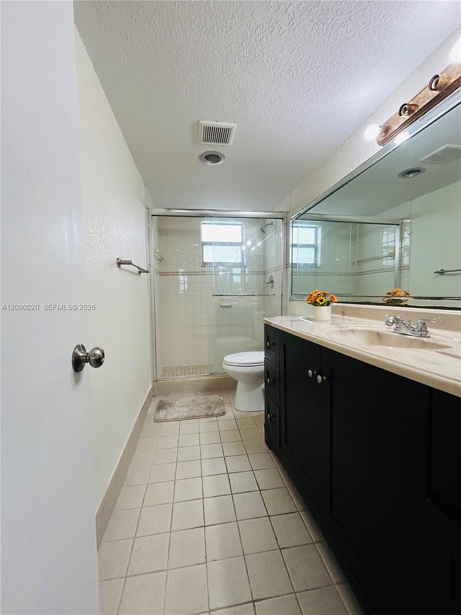 403 Nw 68th Avenue 419 Property Photo 6