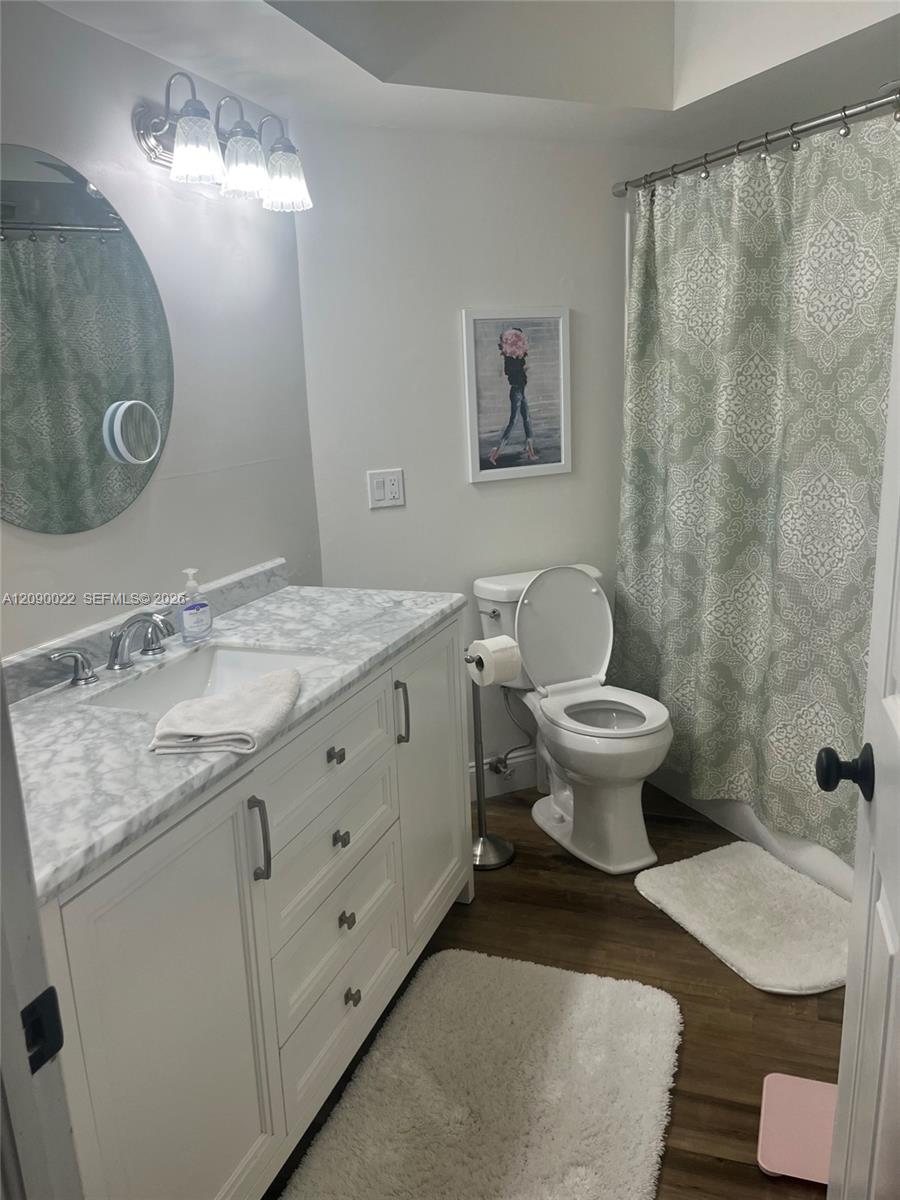 4386 Hazel Avenue C Property Photo 14